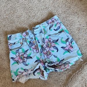 501® HIGH RISE FLORAL SHORTS